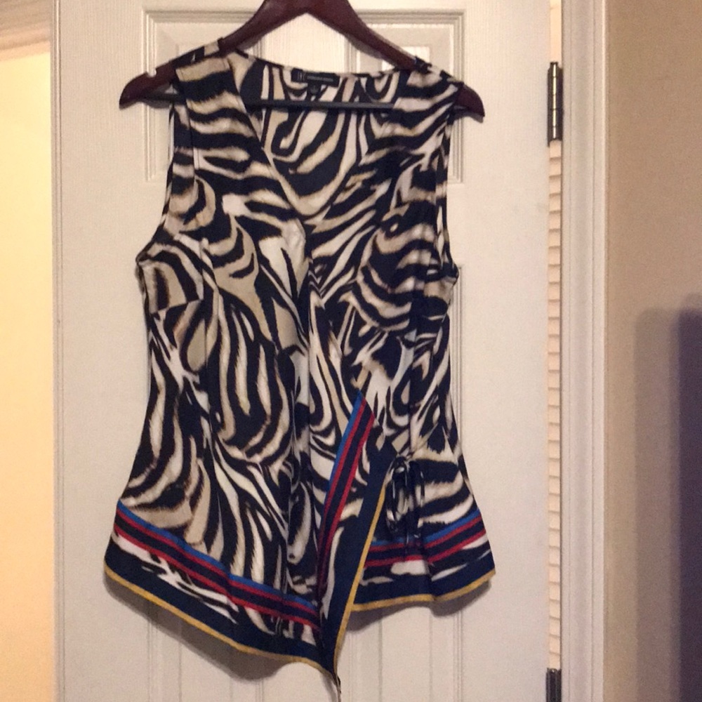 Women's blouse